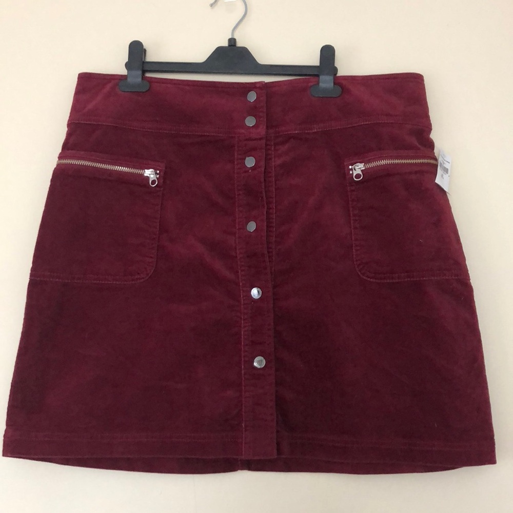 Gap Button front Faux Velvet Skirt